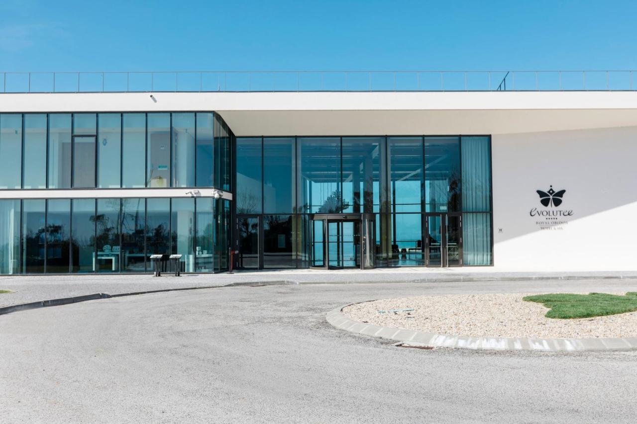 Royal Obidos Scenic Resort Praia del Rei Luaran gambar The headquarters of the company in the town of Ovar, Portugal.