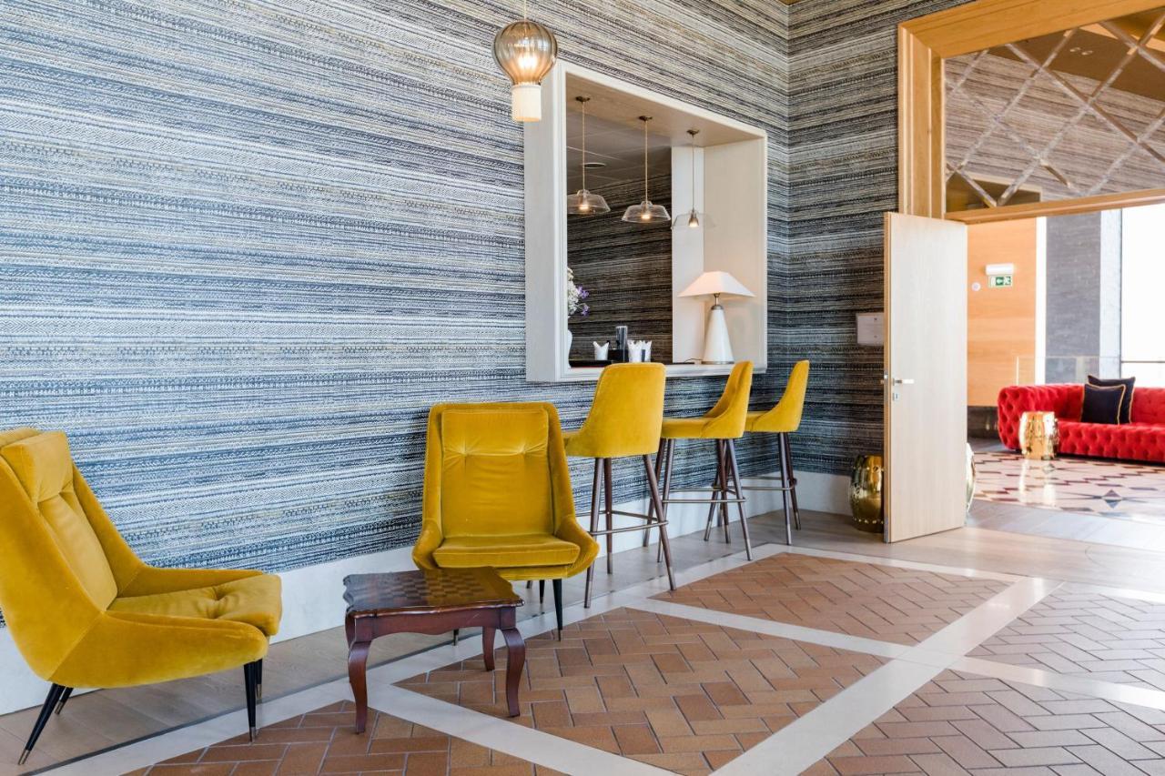 Royal Obidos Scenic Resort Praia del Rei Luaran gambar The interior of the hotel