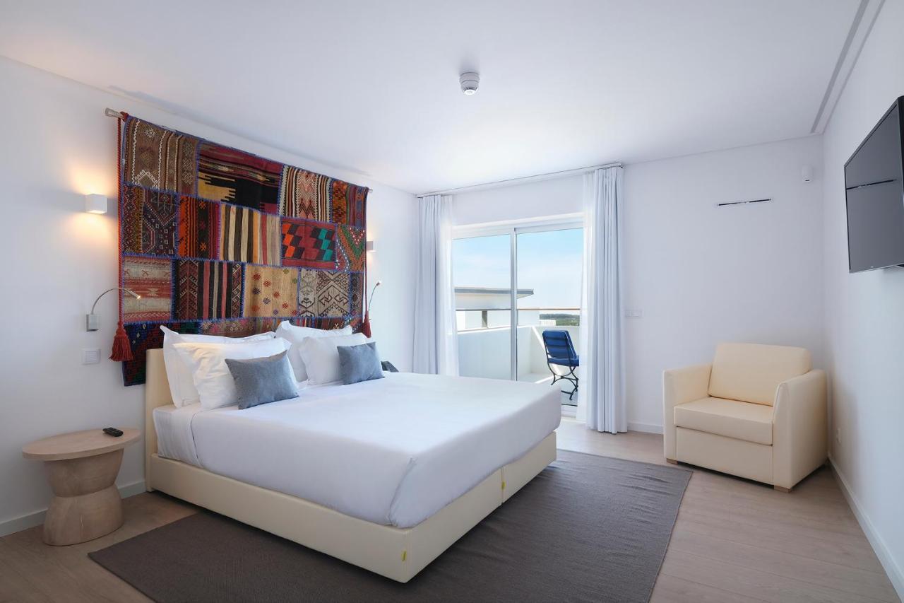 Royal Obidos Scenic Resort Praia del Rei Luaran gambar A room at the hotel