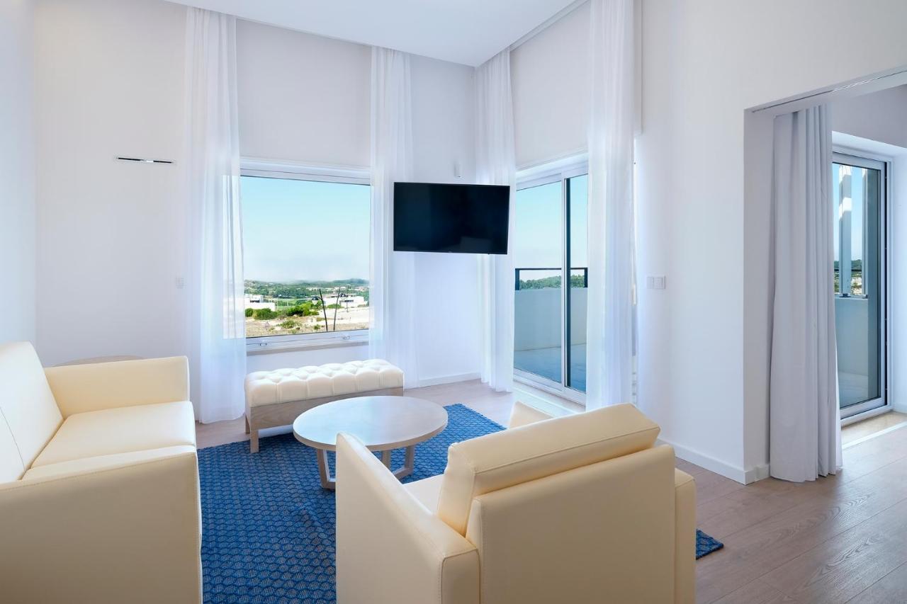 Royal Obidos Scenic Resort Praia del Rei Luaran gambar Living room