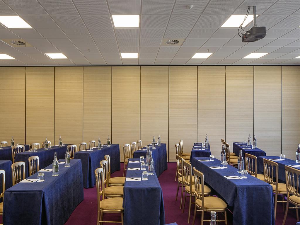 Royal Obidos Scenic Resort Praia del Rei Luaran gambar The main conference room
